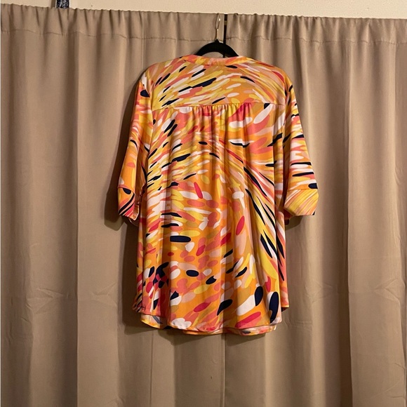 Colorful Ruched Top - Picture 2 of 2